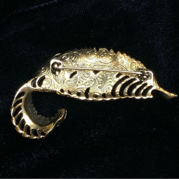 Vintage Feather Cabachon Brooch Pin 6.2cm - Picture 2 of 4